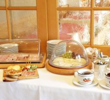 buffet1.jpg
